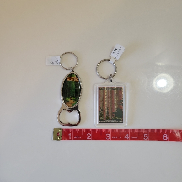 NWT California Redwoods Keychains with Bottle Opener - Picture 3 of 4